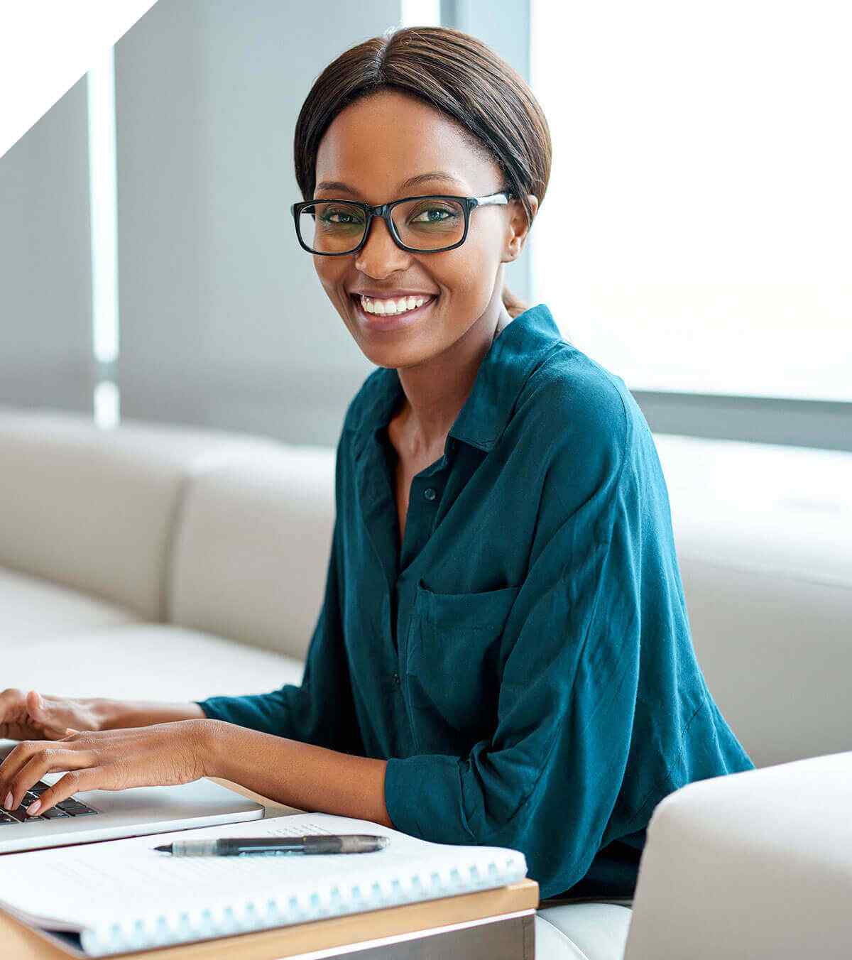 https://demo.kasatztech.com/wp-content/uploads/2020/04/img-people-03.jpg